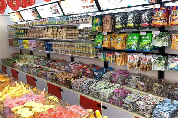早安松鼠零食省钱超市加盟